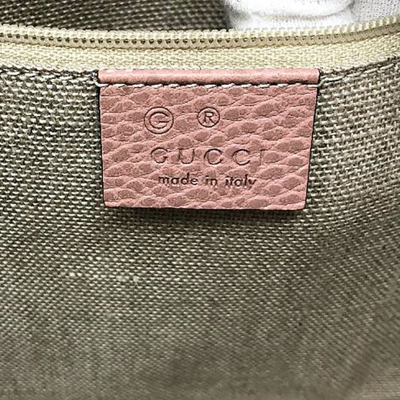 Gucci Medium Interlocking GG Leather Crossbody Bag - Picture 7 of 10